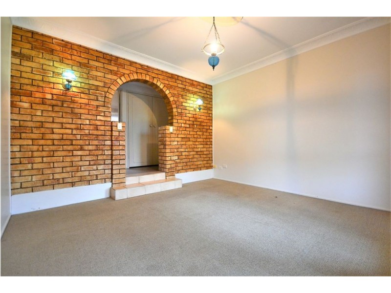 3 Elliott Street, Kearneys Spring QLD 4350