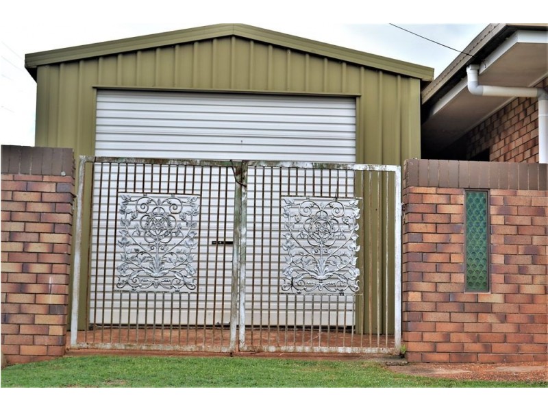 3 Elliott Street, Kearneys Spring QLD 4350
