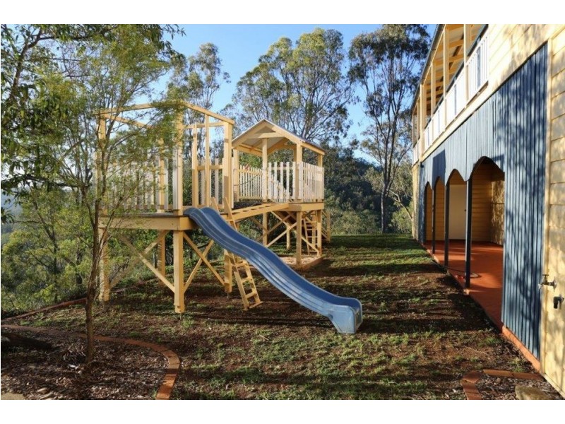 533 Upper Flagstone Creek Road, Preston QLD 4352