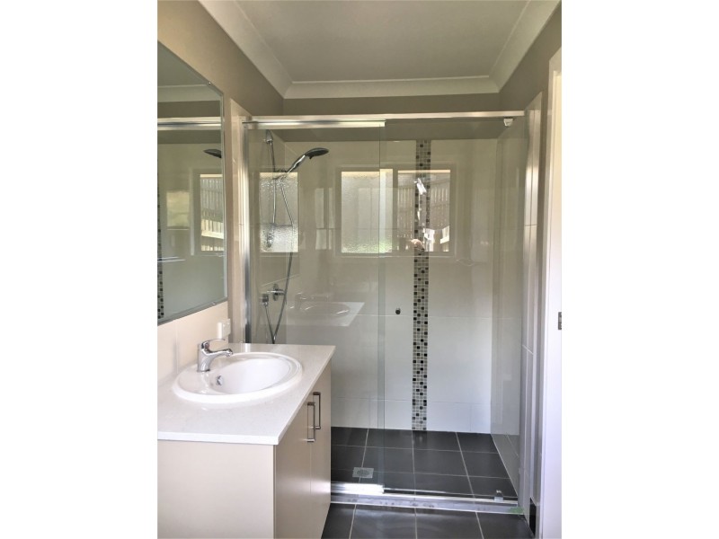 1/17 Alpine Court, Cranley QLD 4350
