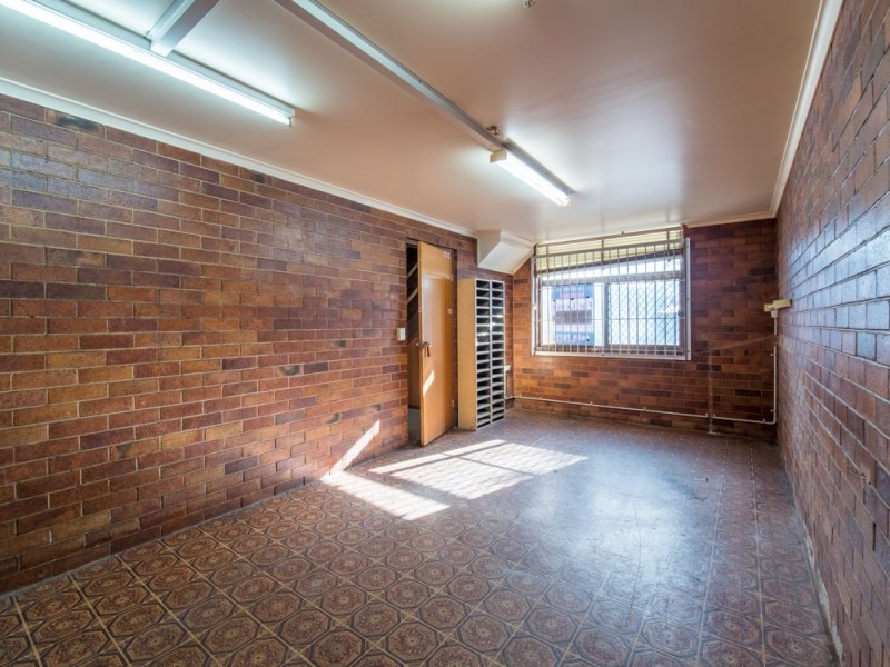 Tenancy 2 / 215 James Street, Toowoomba City QLD 4350