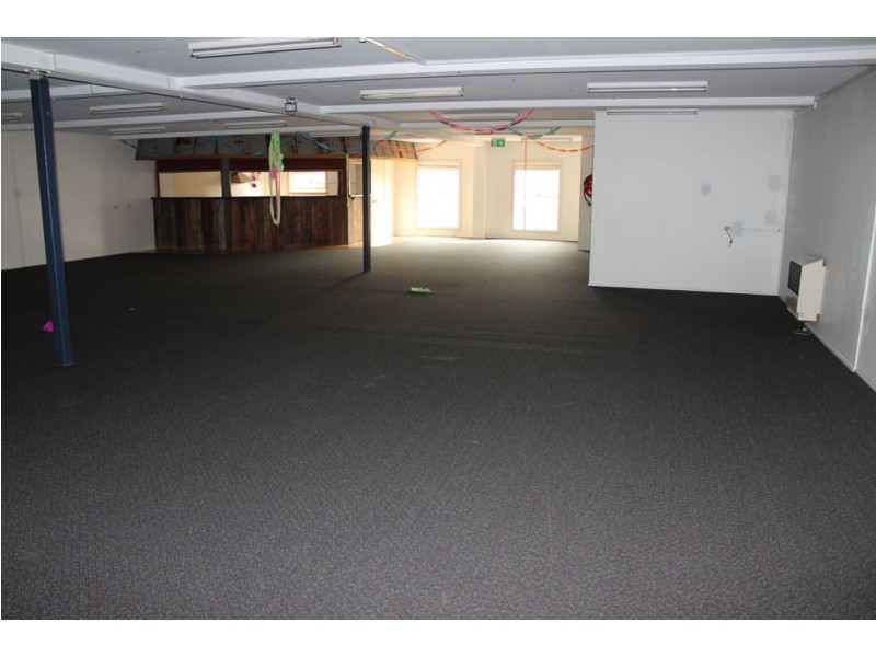 11 Moffatt Street, North Toowoomba QLD 4350