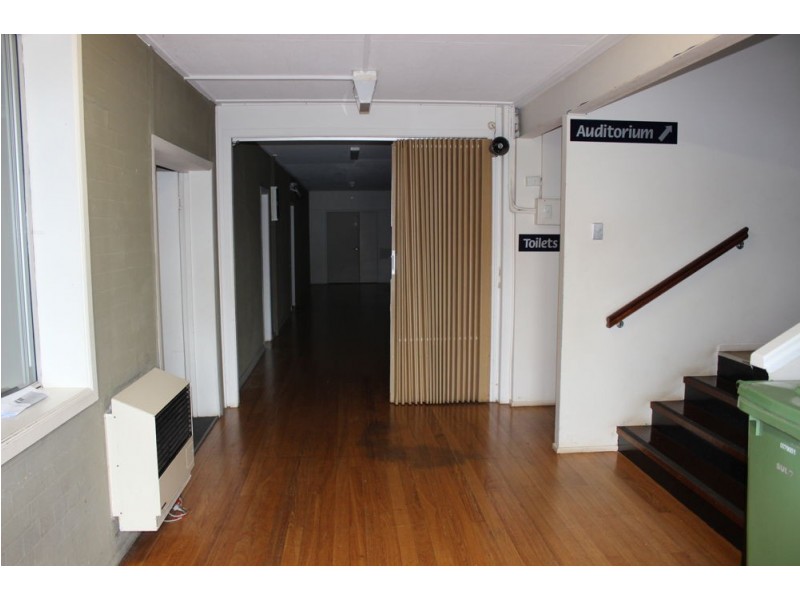 11 Moffatt Street, North Toowoomba QLD 4350