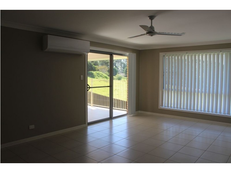 1/15 Alpine Court, Cranley QLD 4350