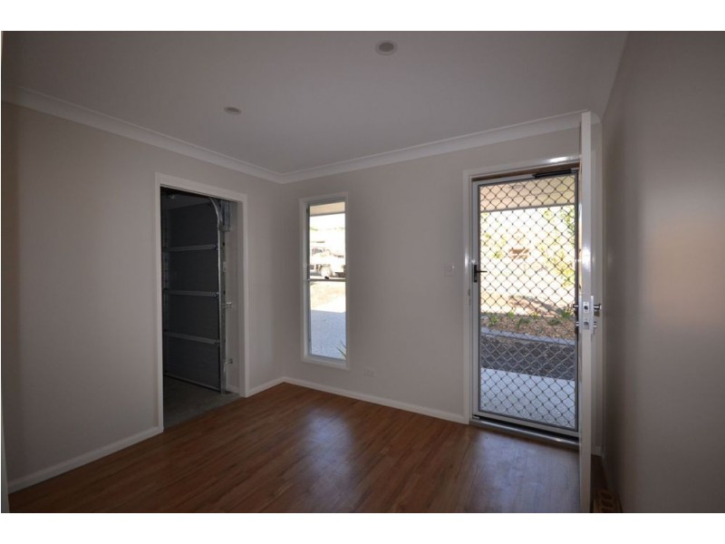 Unit 2/3 Carlin Street, Glenvale QLD 4350