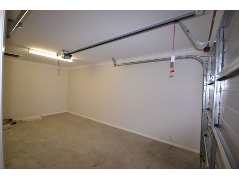 Unit 2/3 Carlin Street, Glenvale QLD 4350