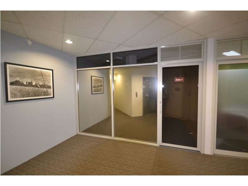Suite 4 / 1-3 Russell Street, Toowoomba City QLD 4350