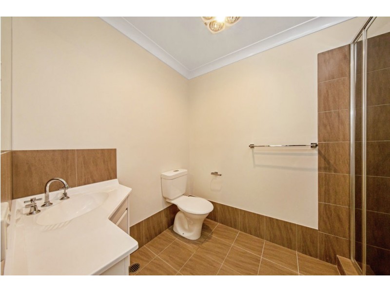 10/ 2-6 Roser Close, Kearneys Spring QLD 4350