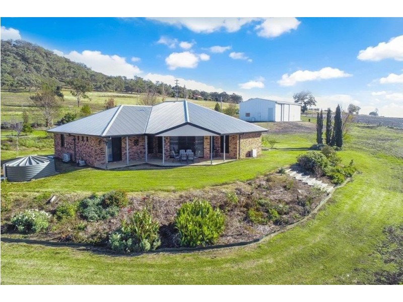 202 Mount Molar Road, Mount Molar QLD 4361
