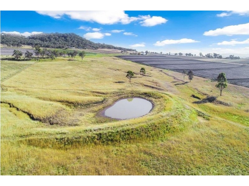 202 Mount Molar Road, Mount Molar QLD 4361