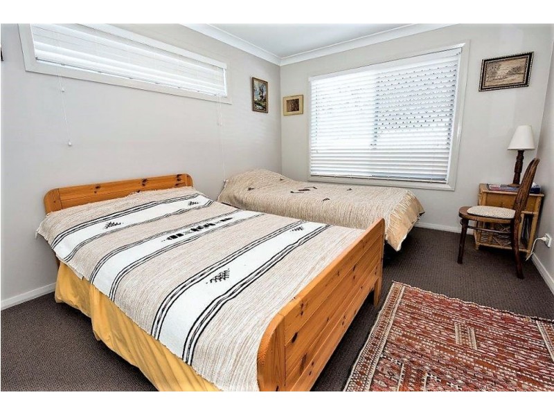 20 Saba Court, Middle Ridge QLD 4350