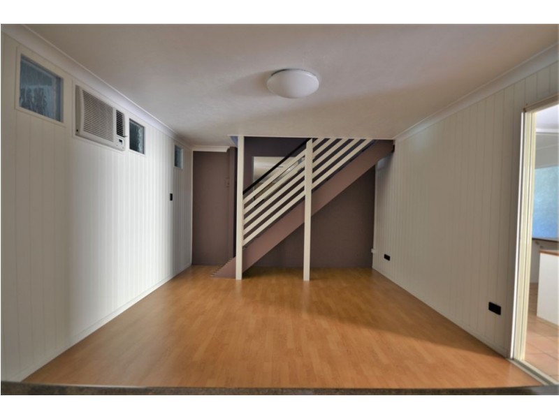 8/493 South Street, Harristown QLD 4350