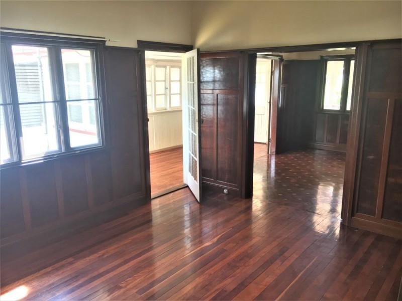 235 Hume Street, South Toowoomba QLD 4350