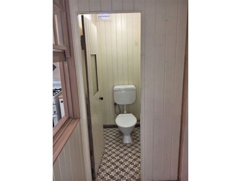 235 Hume Street, South Toowoomba QLD 4350