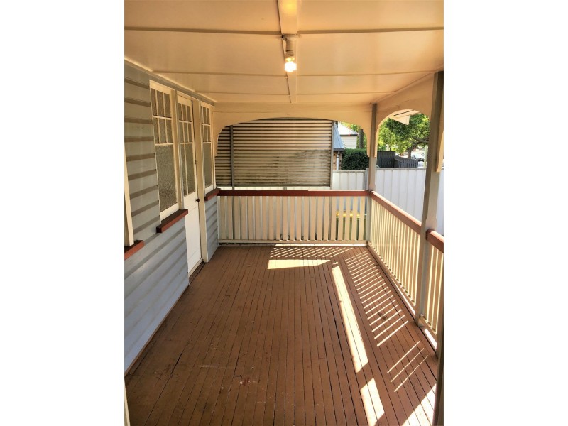 235 Hume Street, South Toowoomba QLD 4350