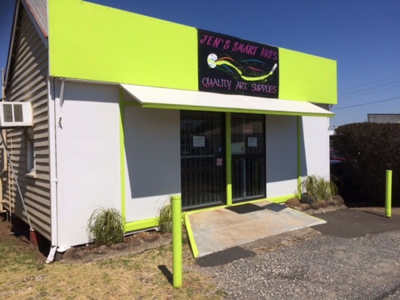8 Dexter Street, South Toowoomba QLD 4350
