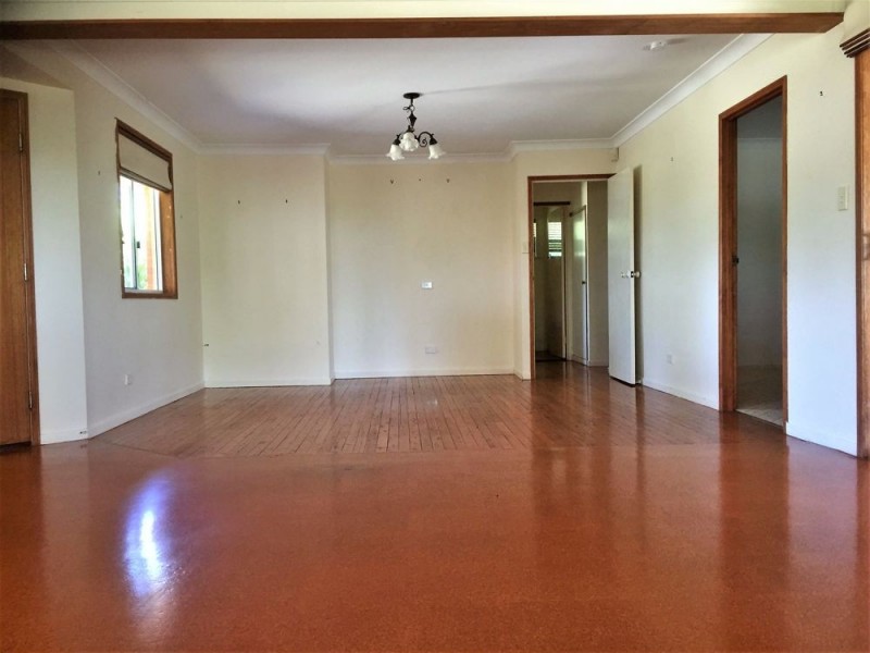 97 Greenwattle Street, Cranley QLD 4350