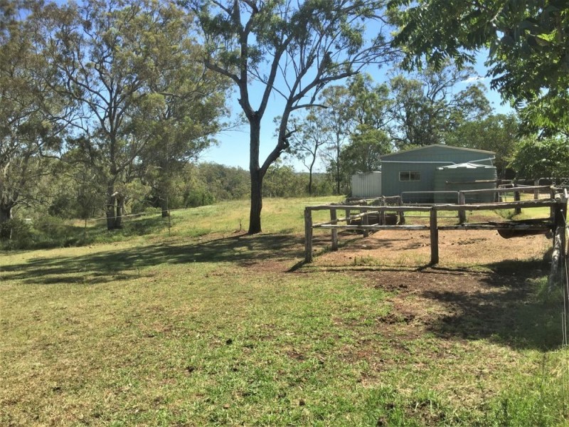 97 Greenwattle Street, Cranley QLD 4350