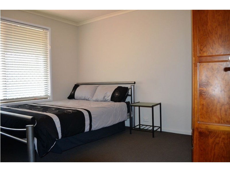 17 Melita Crescent, Wilsonton Heights QLD 4350