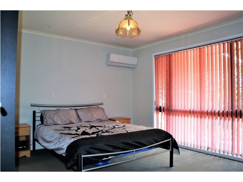 17 Melita Crescent, Wilsonton Heights QLD 4350