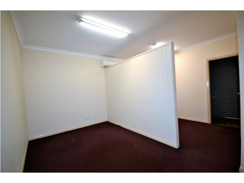 Office 3 | 7-11 Gardner Court, Wilsonton QLD 4350