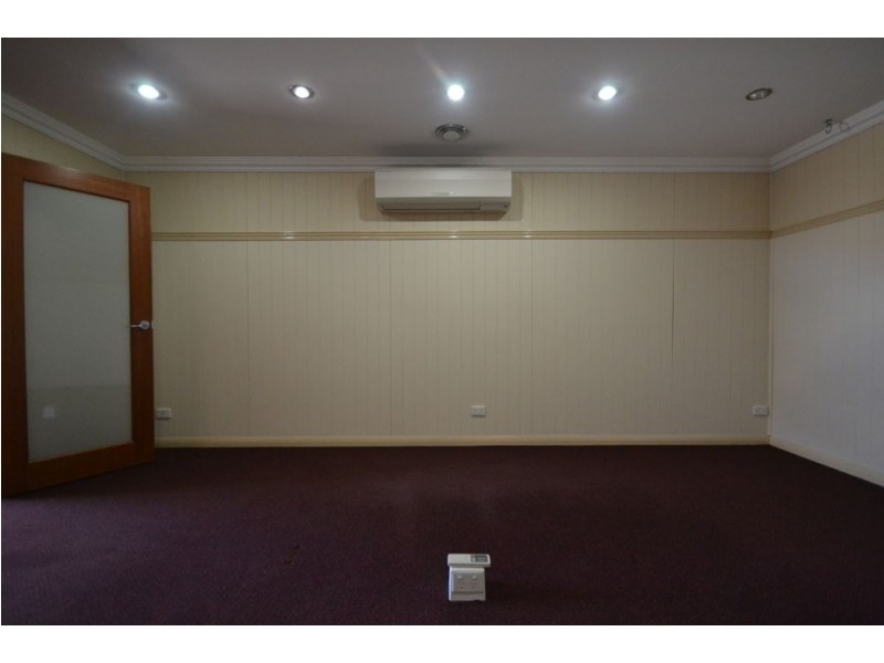 Office 3 | 7-11 Gardner Court, Wilsonton QLD 4350