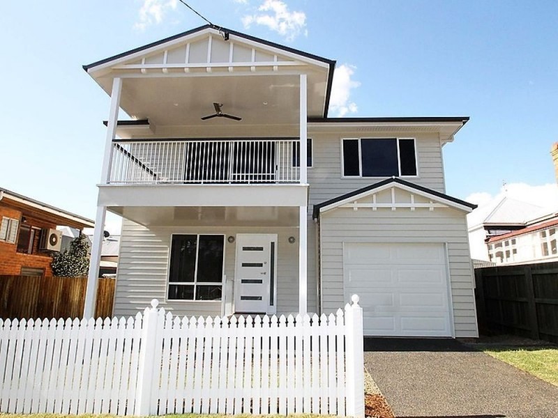 15 Stirling Street, East Toowoomba QLD 4350