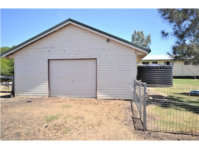 46-48 William Street, Cambooya QLD 4358