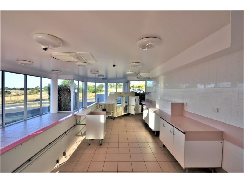 2 / 360 – 362 Stenner Street, Kearneys Spring QLD 4350