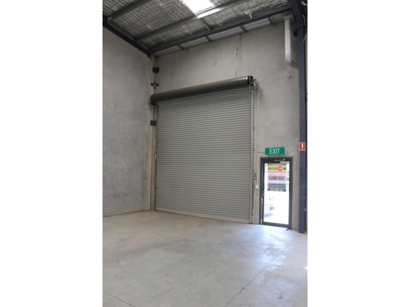 Unit 8/9-15 Yarra Lane, Rockville QLD 4350