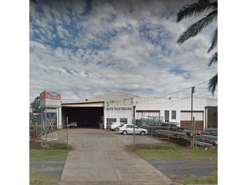 382 South Street, Harristown QLD 4350