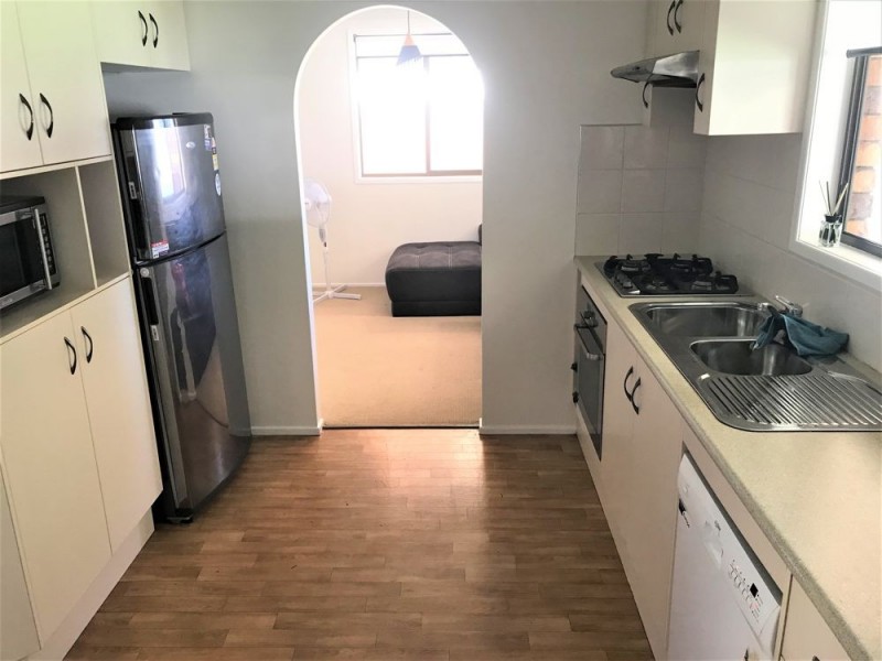 26 Claret Street, Wilsonton Heights QLD 4350