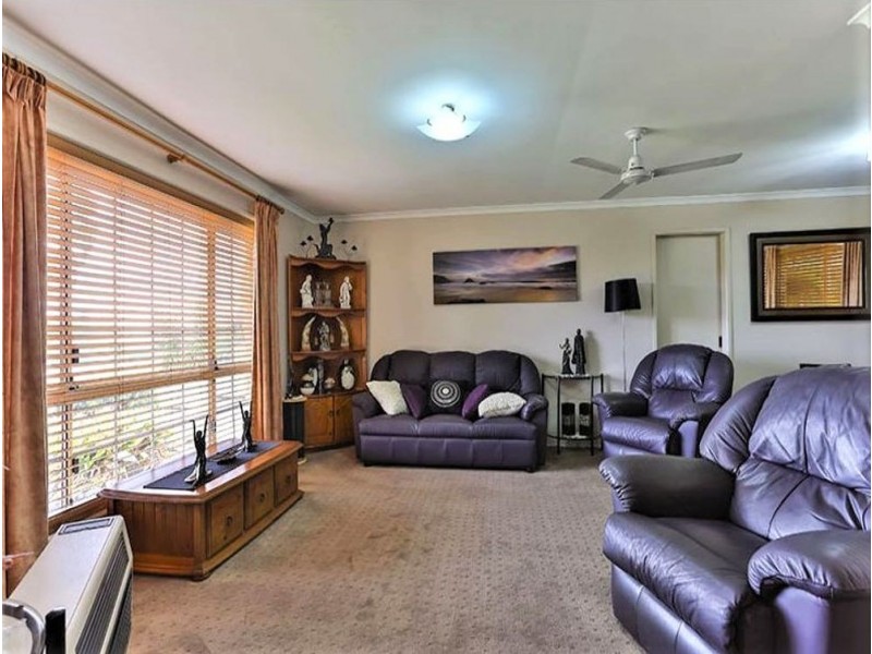 23 Armstrong Street, Wilsonton QLD 4350