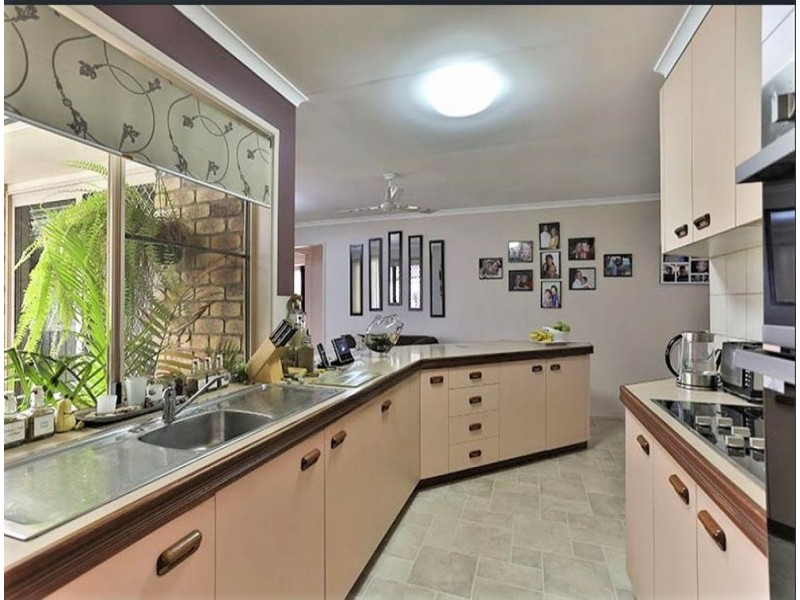 23 Armstrong Street, Wilsonton QLD 4350