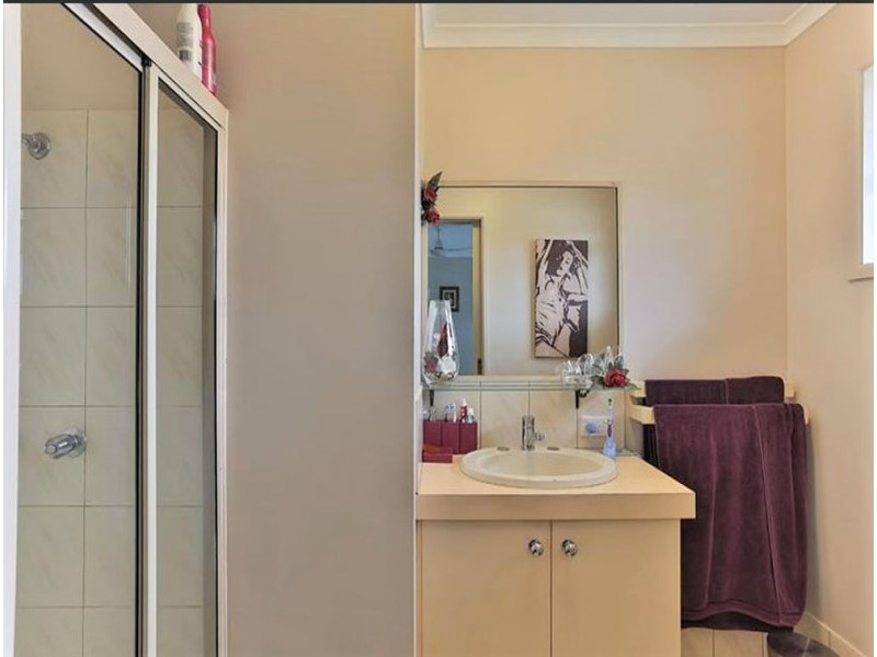 23 Armstrong Street, Wilsonton QLD 4350