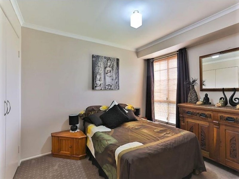 23 Armstrong Street, Wilsonton QLD 4350