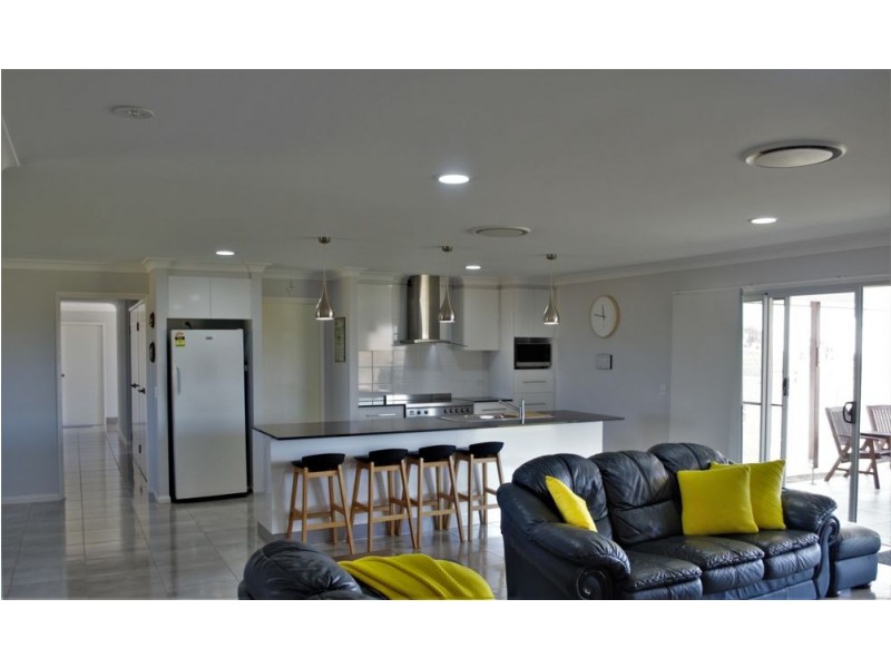 113 Blackwell Road, Westbrook QLD 4350