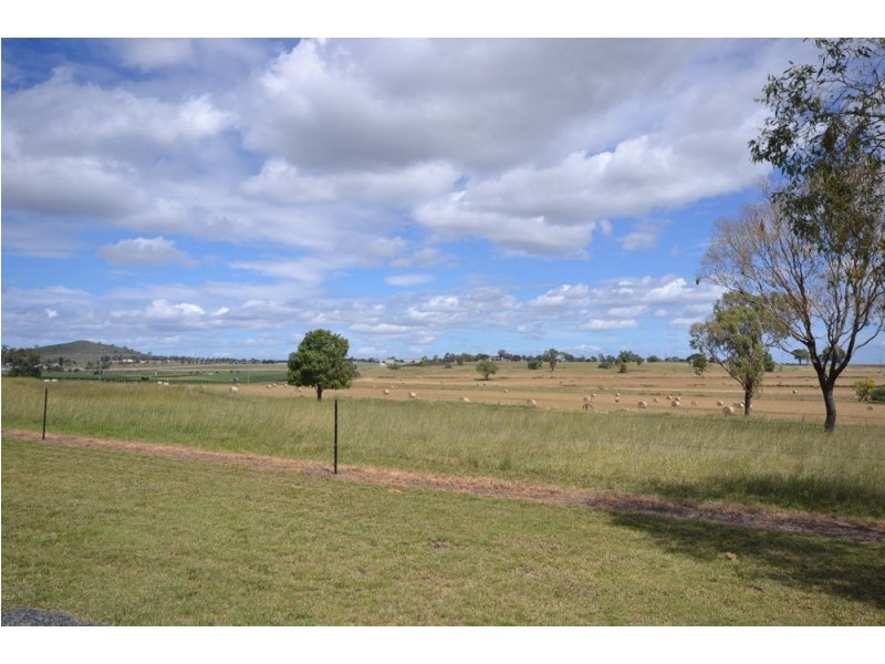 113 Blackwell Road, Westbrook QLD 4350