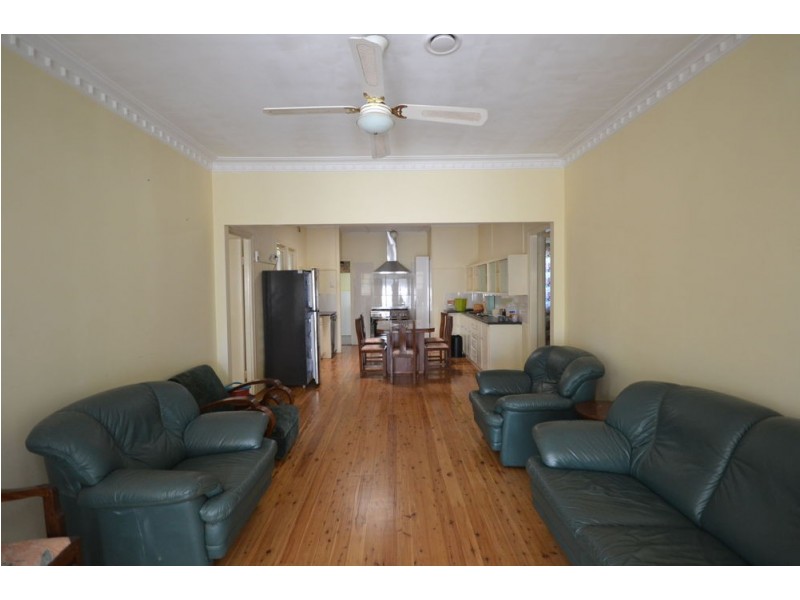 280 Alderley Street, Centenary Heights QLD 4350
