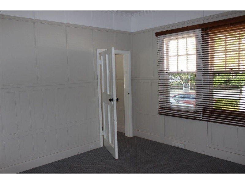 1 / 131 Russell Street, Toowoomba City QLD 4350