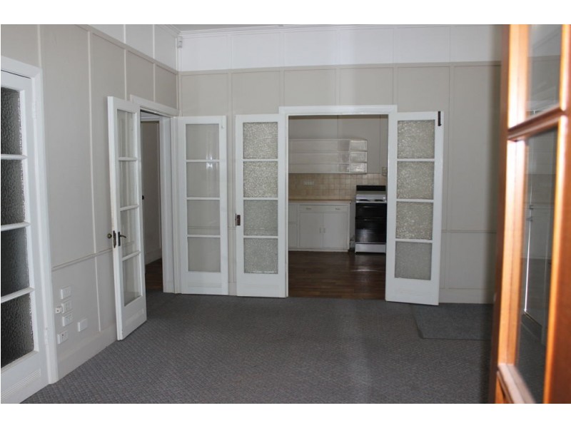 1 / 131 Russell Street, Toowoomba City QLD 4350