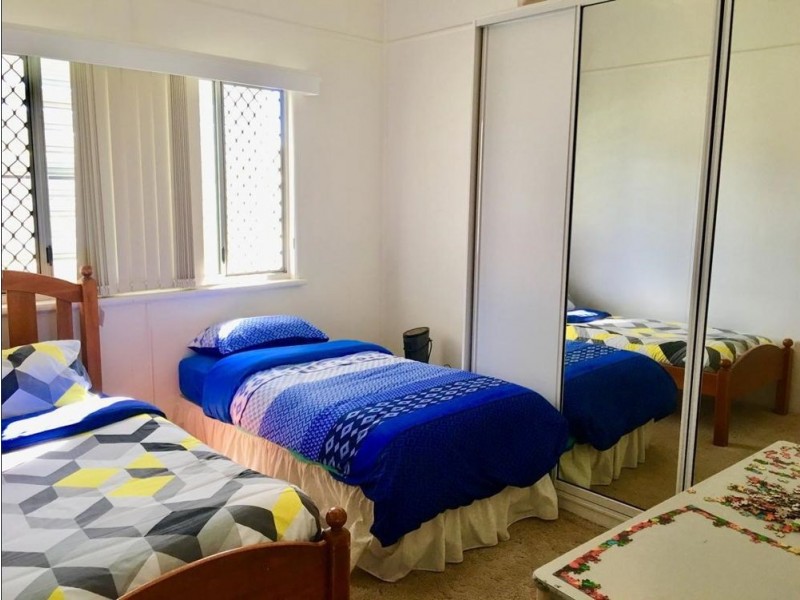 37 Hospital Road, Dalby QLD 4405