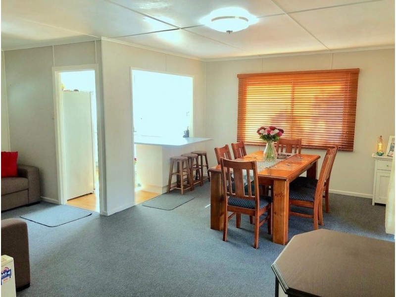 22 Geisel Street, Dalby QLD 4405