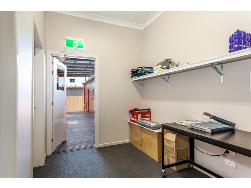 4 Laurel Street, Toowoomba City QLD 4350