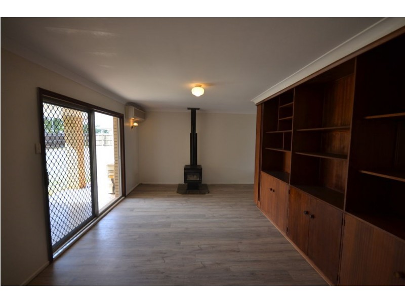 10 Tatum Court, Glenvale QLD 4350