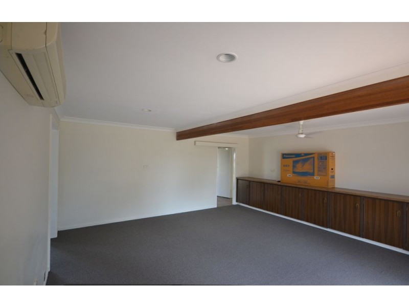 10 Tatum Court, Glenvale QLD 4350