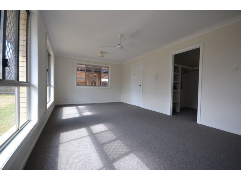 10 Tatum Court, Glenvale QLD 4350