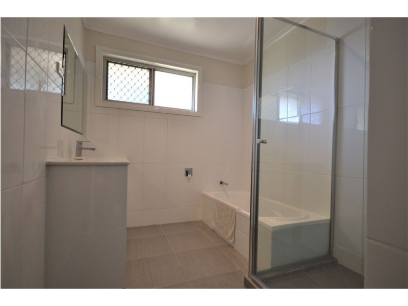 10 Tatum Court, Glenvale QLD 4350
