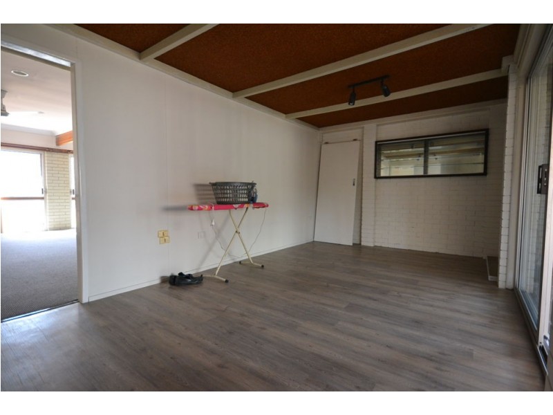 10 Tatum Court, Glenvale QLD 4350