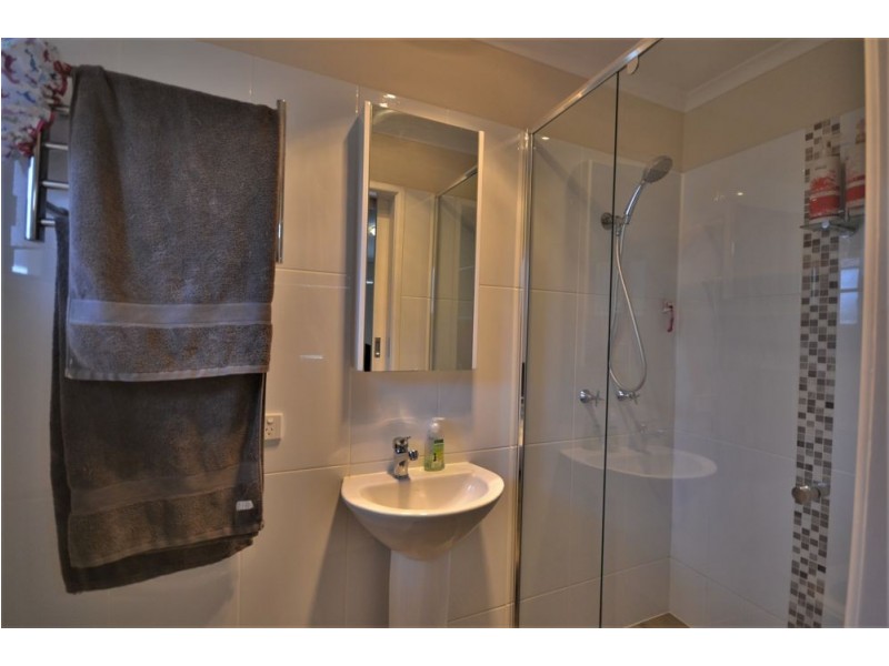 46 Cleary Street, Centenary Heights QLD 4350